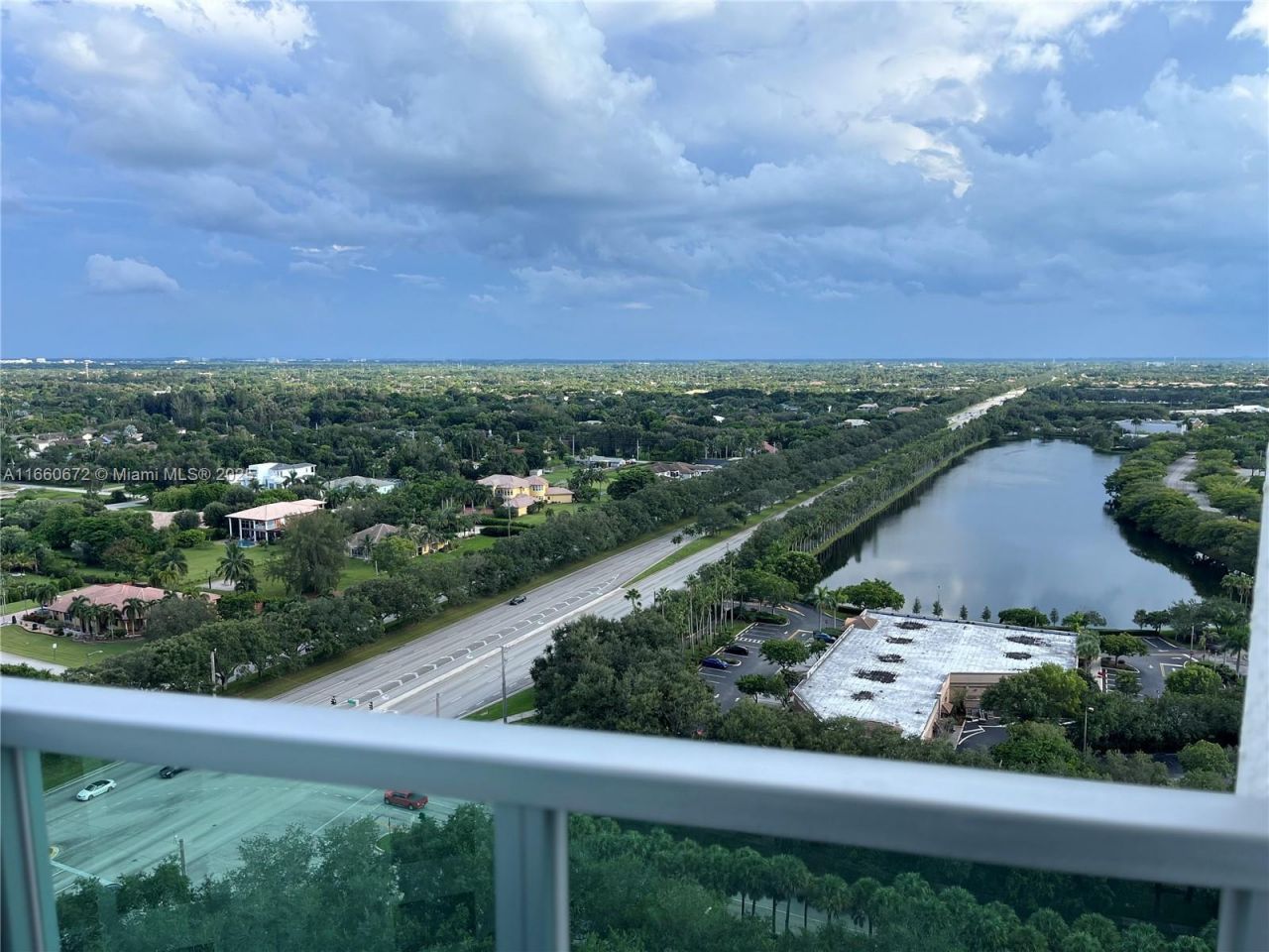 2681 N Flamingo Rd, Unit 2108S, Sunrise, FL 33323 Photo