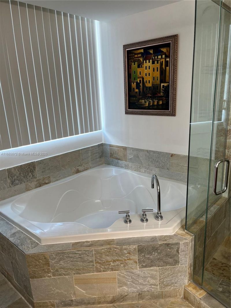 2681 N Flamingo Rd, Unit 2108S, Sunrise, FL 33323 Photo