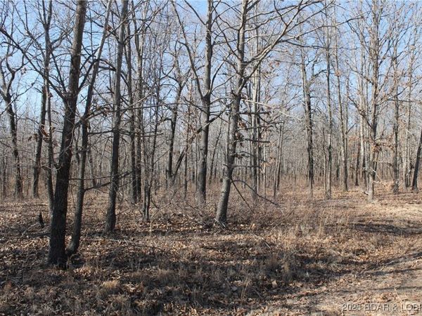 Bowden Place, Unit 1471, Edwards, MO 65326