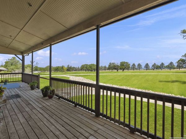 117 Lagniappe L, Bandera, TX 78003