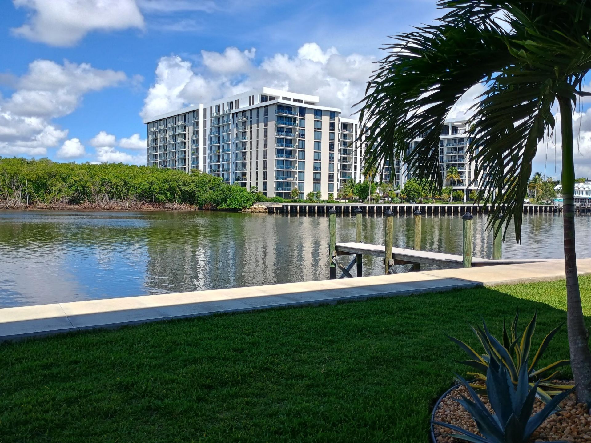 5520 N Ocean Boulevard, Unit 208, Ocean Ridge, FL 33435 Photo