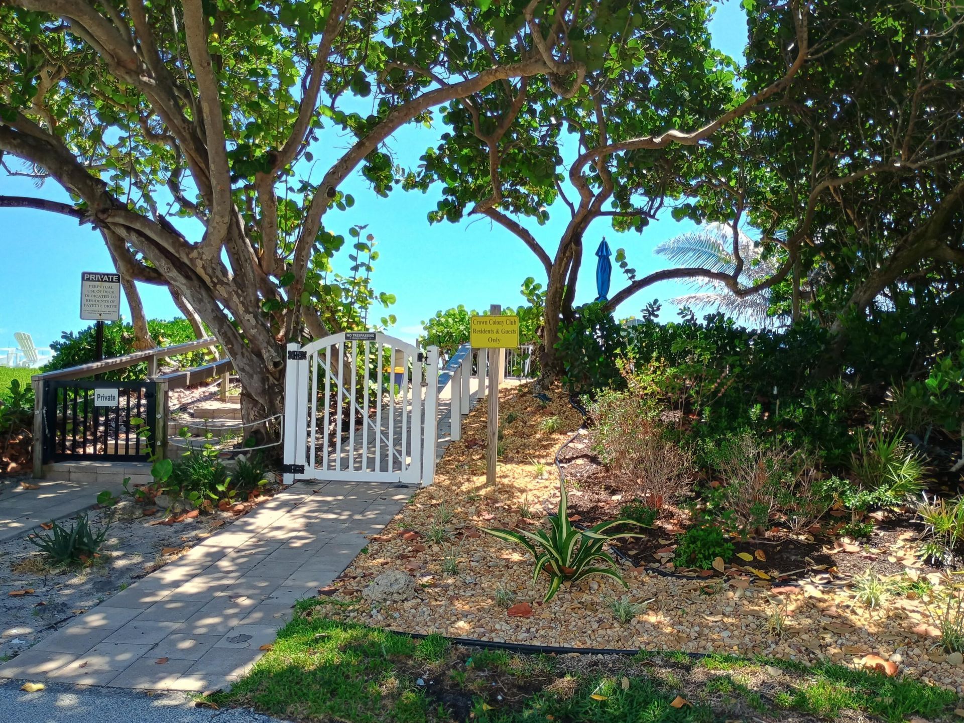 5520 N Ocean Boulevard, Unit 208, Ocean Ridge, FL 33435 Photo