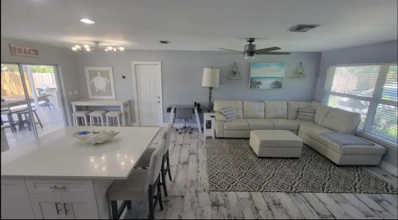 270 NW 36th Street, Boca Raton, FL 33431 Photo