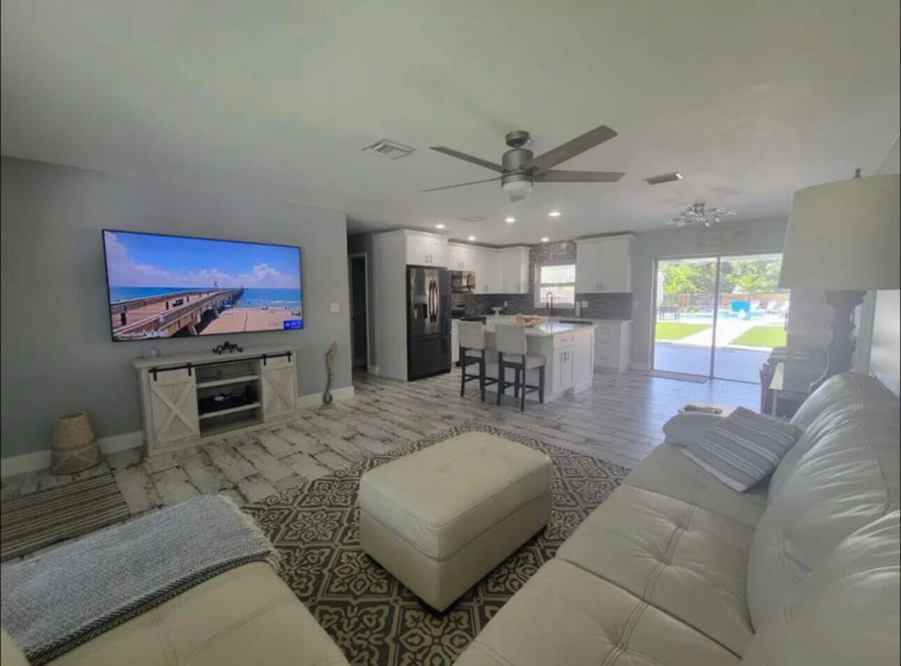 270 NW 36th Street, Boca Raton, FL 33431 Photo