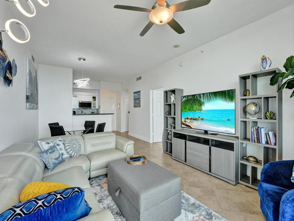 625 Casa Loma Boulevard, Unit Ph06, Boynton Beach, FL 33435 Photo