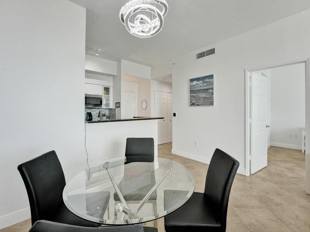 625 Casa Loma Boulevard, Unit Ph06, Boynton Beach, FL 33435 Photo