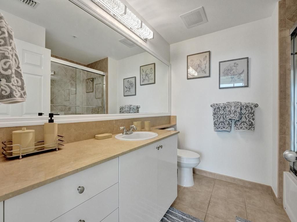 625 Casa Loma Boulevard, Unit Ph06, Boynton Beach, FL 33435 Photo