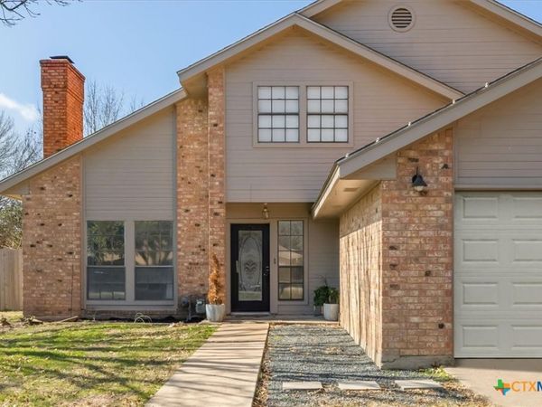 422 Connolly Circle, Lockhart, TX 78644