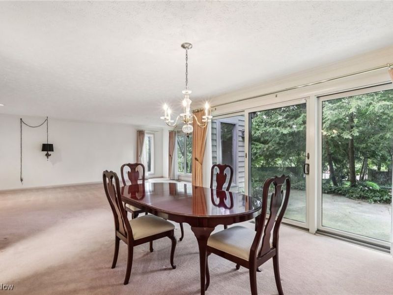 333 N Portage Path, Unit 34, Akron, OH 44303 Photo 9