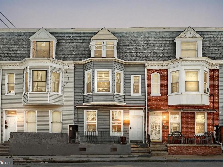 716 W Philadelphia St, York, PA 17401 Main Photo
