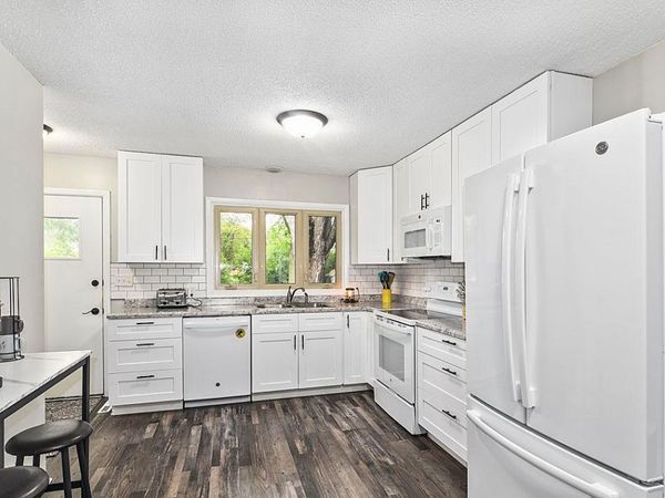 1032 23rd Avenue N, Saint Cloud, MN 56303