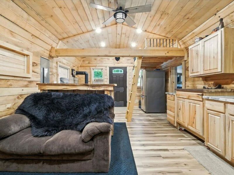 15977 Mohaven Road, Brinkhaven, OH 43006 Photo 12