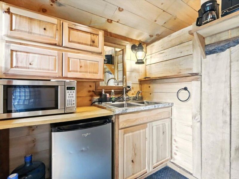 15977 Mohaven Road, Brinkhaven, OH 43006 Photo 22