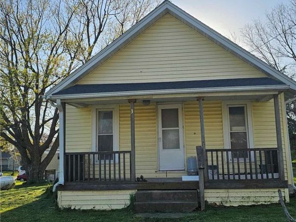 310 MCCLELLAN Street, Murray, IA 50174