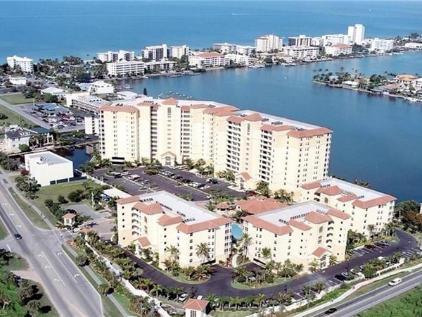 470 Launch CIR, Unit V303, NAPLES, FL 34108