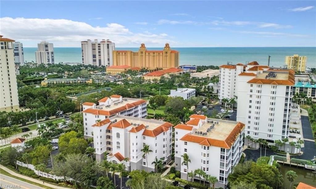 470 Launch Cir, Unit V303, Naples, FL 34108 Photo