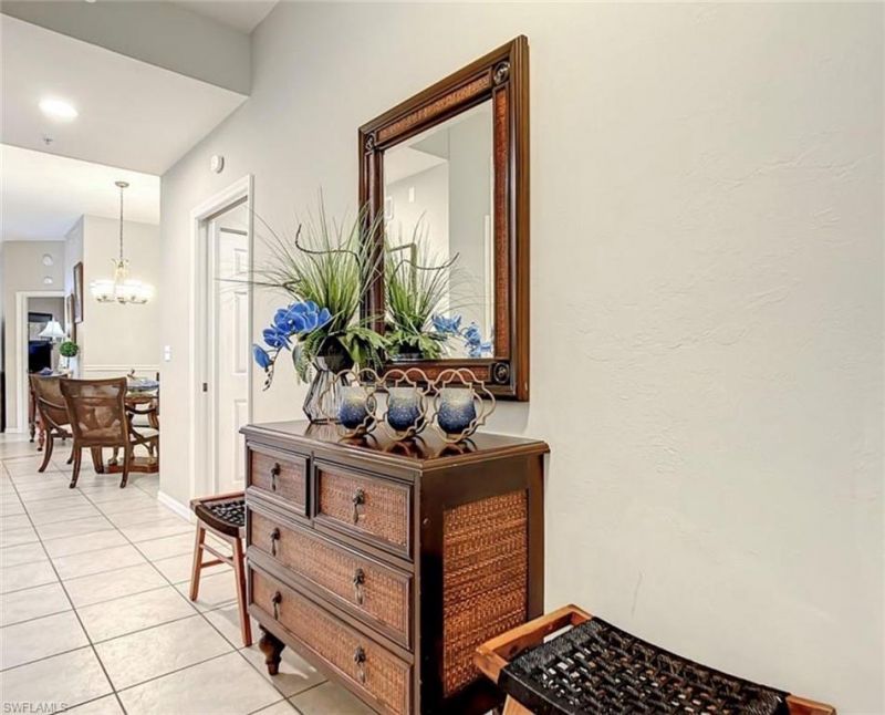 470 Launch Cir, Unit V303, Naples, FL 34108 Photo
