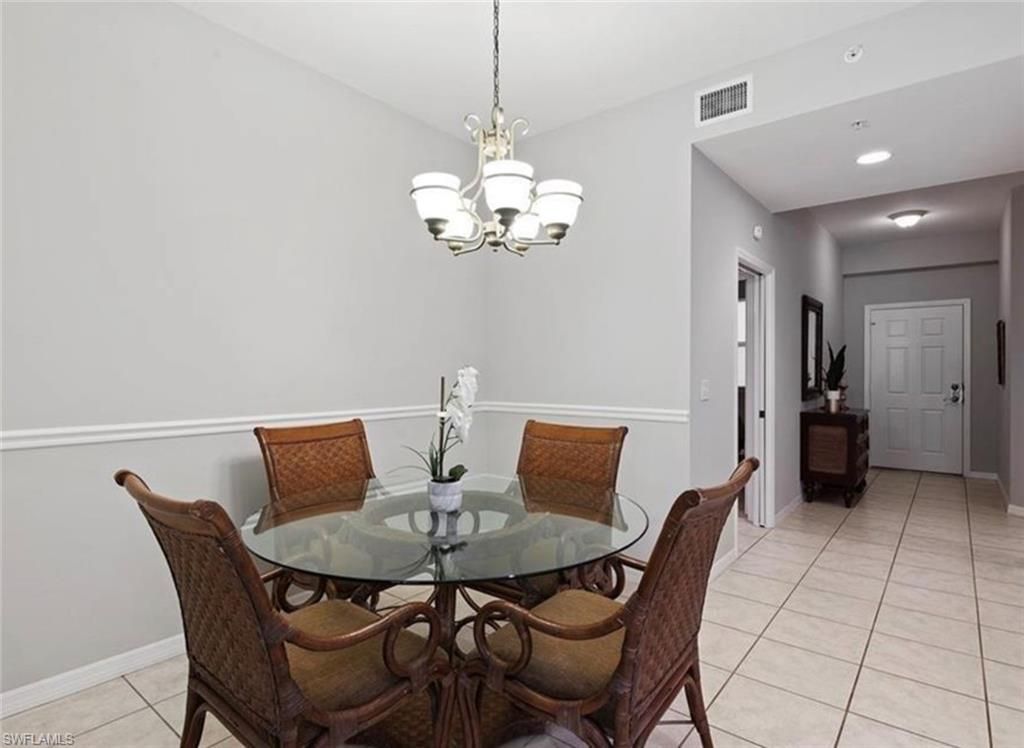 470 Launch Cir, Unit V303, Naples, FL 34108 Photo