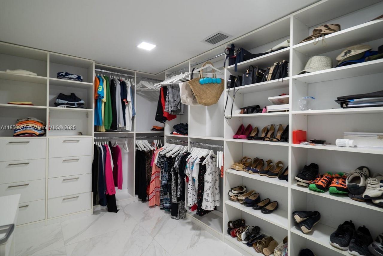 Please Call For Address, Unit 1402, Sunny Isles Beach, FL 33160 Photo