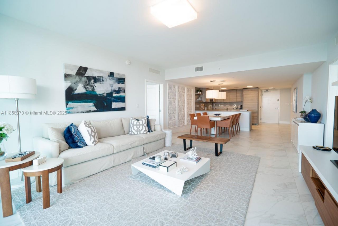Please Call For Address, Unit 1402, Sunny Isles Beach, FL 33160 Photo