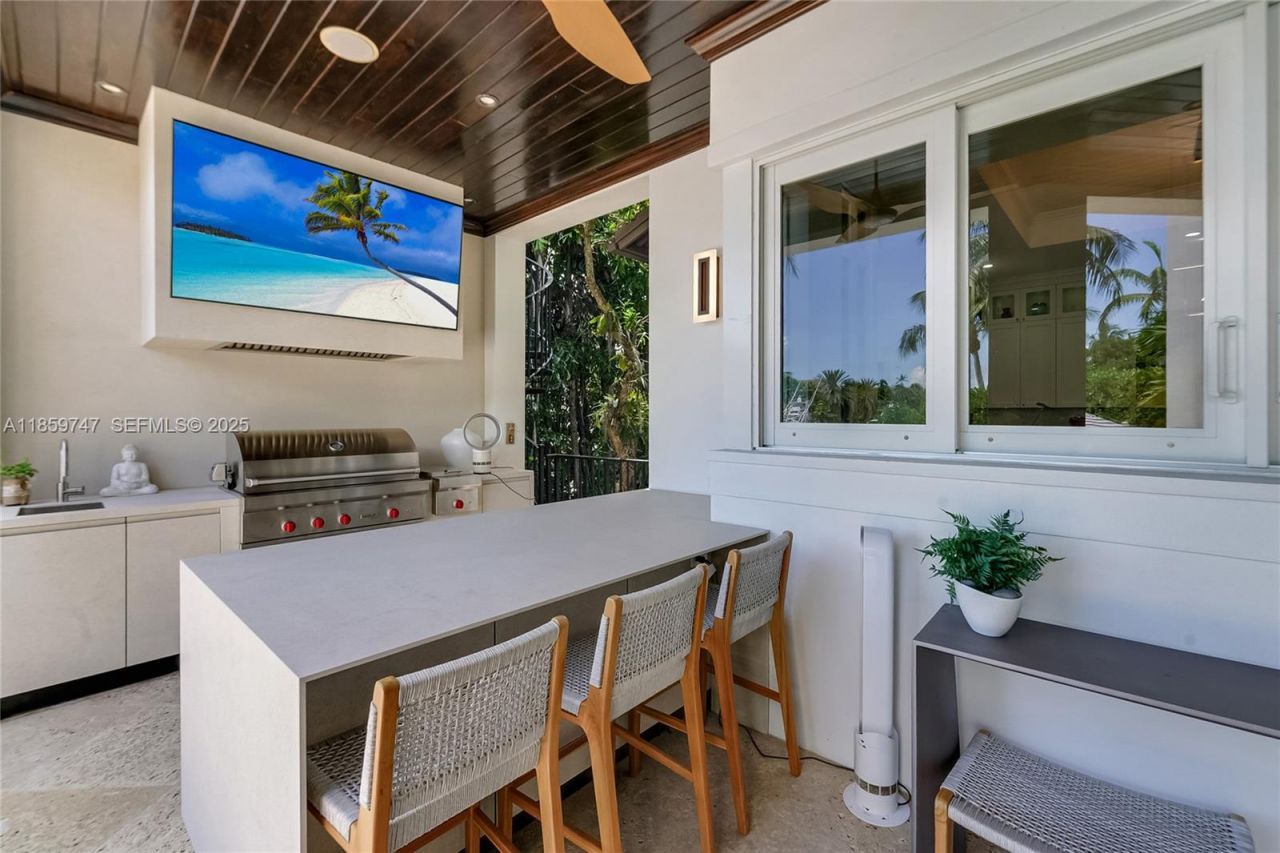 701 Bella Vista Ave, Coral Gables, FL 33156 Photo