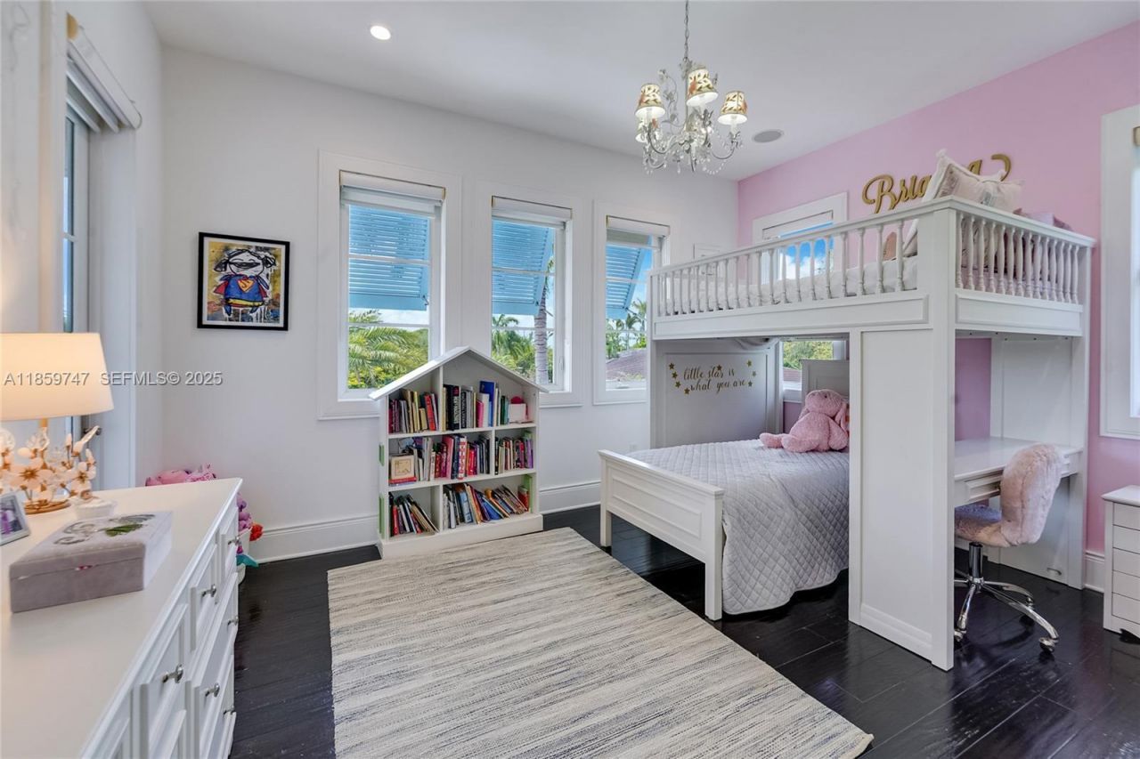 701 Bella Vista Ave, Coral Gables, FL 33156 Photo