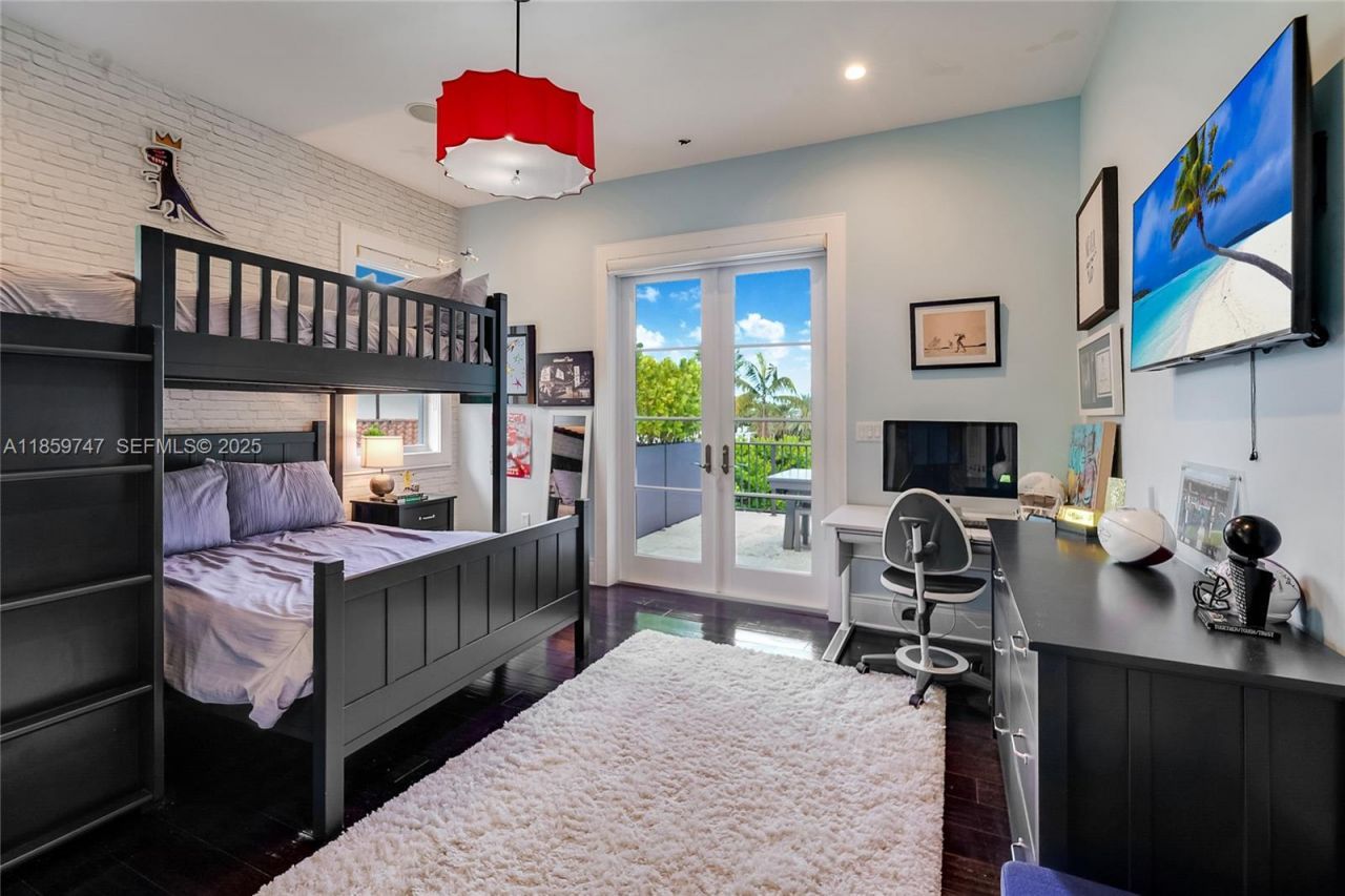 701 Bella Vista Ave, Coral Gables, FL 33156 Photo