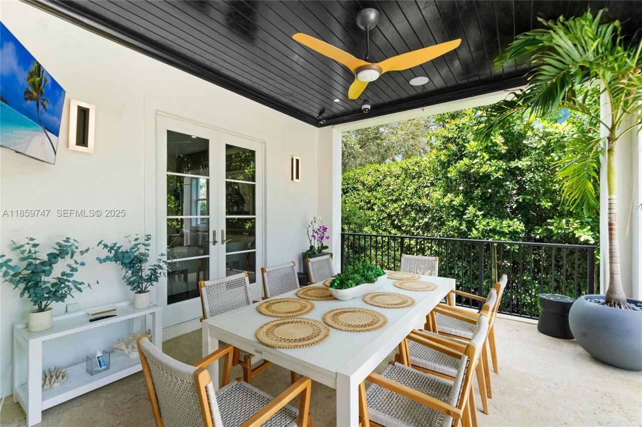 701 Bella Vista Ave, Coral Gables, FL 33156 Photo