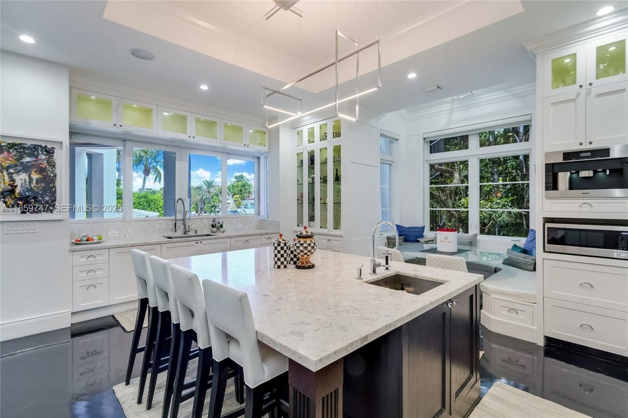 701 Bella Vista Ave, Coral Gables, FL 33156 Photo