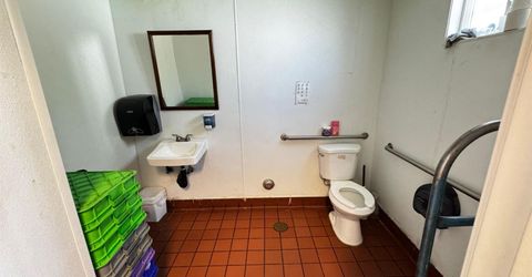 2018 16th St, Sacramento, CA 95818 Photo