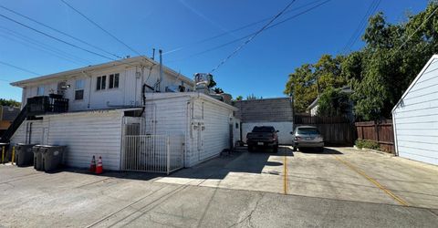 2018 16th St, Sacramento, CA 95818 Photo