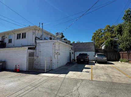 2018 16th St, Sacramento, CA 95818 Photo