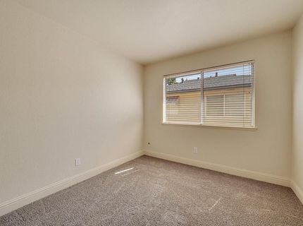 4616 Greenholme Dr #4, Unit 4, Sacramento, CA 95842 Photo