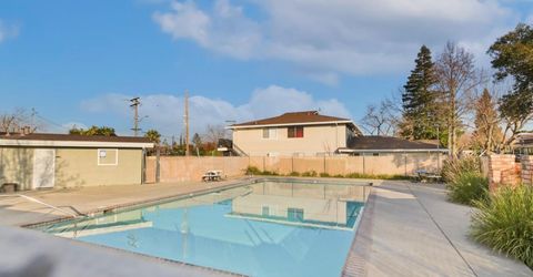 4616 Greenholme Dr #4, Unit 4, Sacramento, CA 95842 Photo