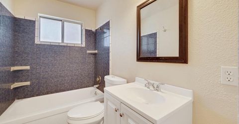 4616 Greenholme Dr #4, Unit 4, Sacramento, CA 95842 Photo