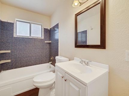 4616 Greenholme Dr #4, Unit 4, Sacramento, CA 95842 Photo