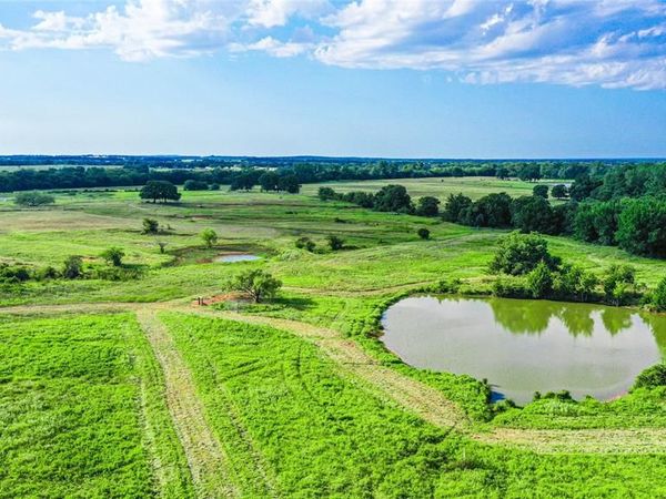 2215 Denver Road, Sunset, TX 76270