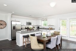 126 Kingsley Drive photo 4