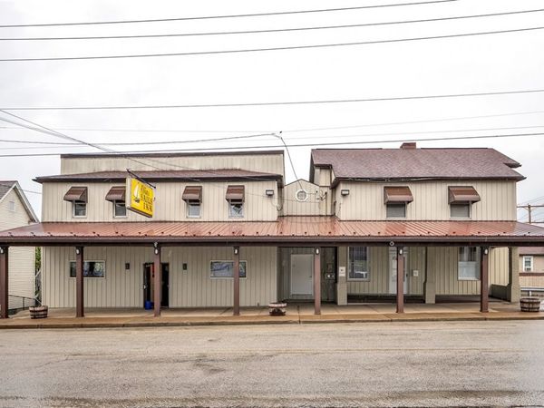 277 N Gallatin Ave, Uniontown, PA 15401