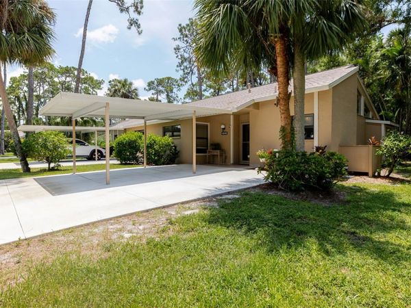 4846 VILLAGE GARDENS DRIVE, SARASOTA, FL 34234