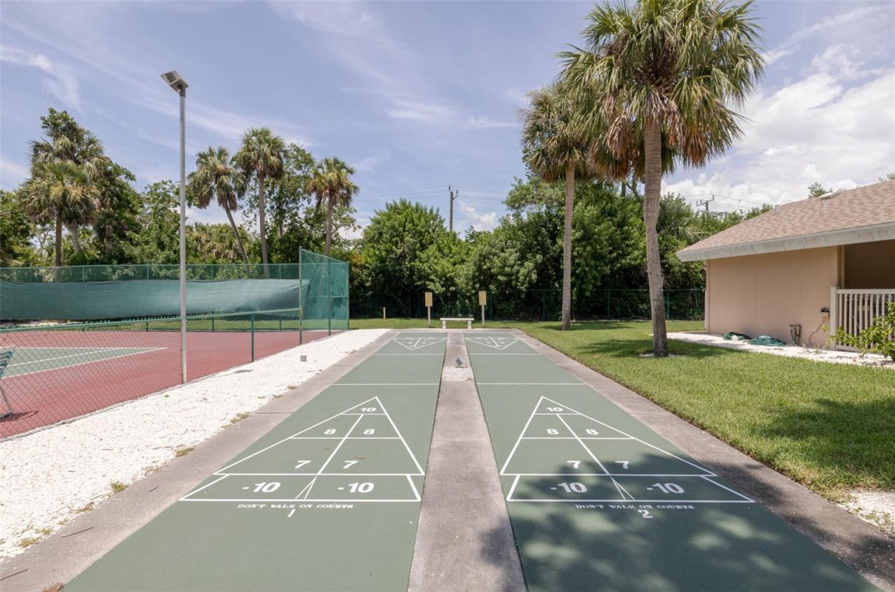 4846 Village Gardens Drive, Sarasota, FL 34234 Photo