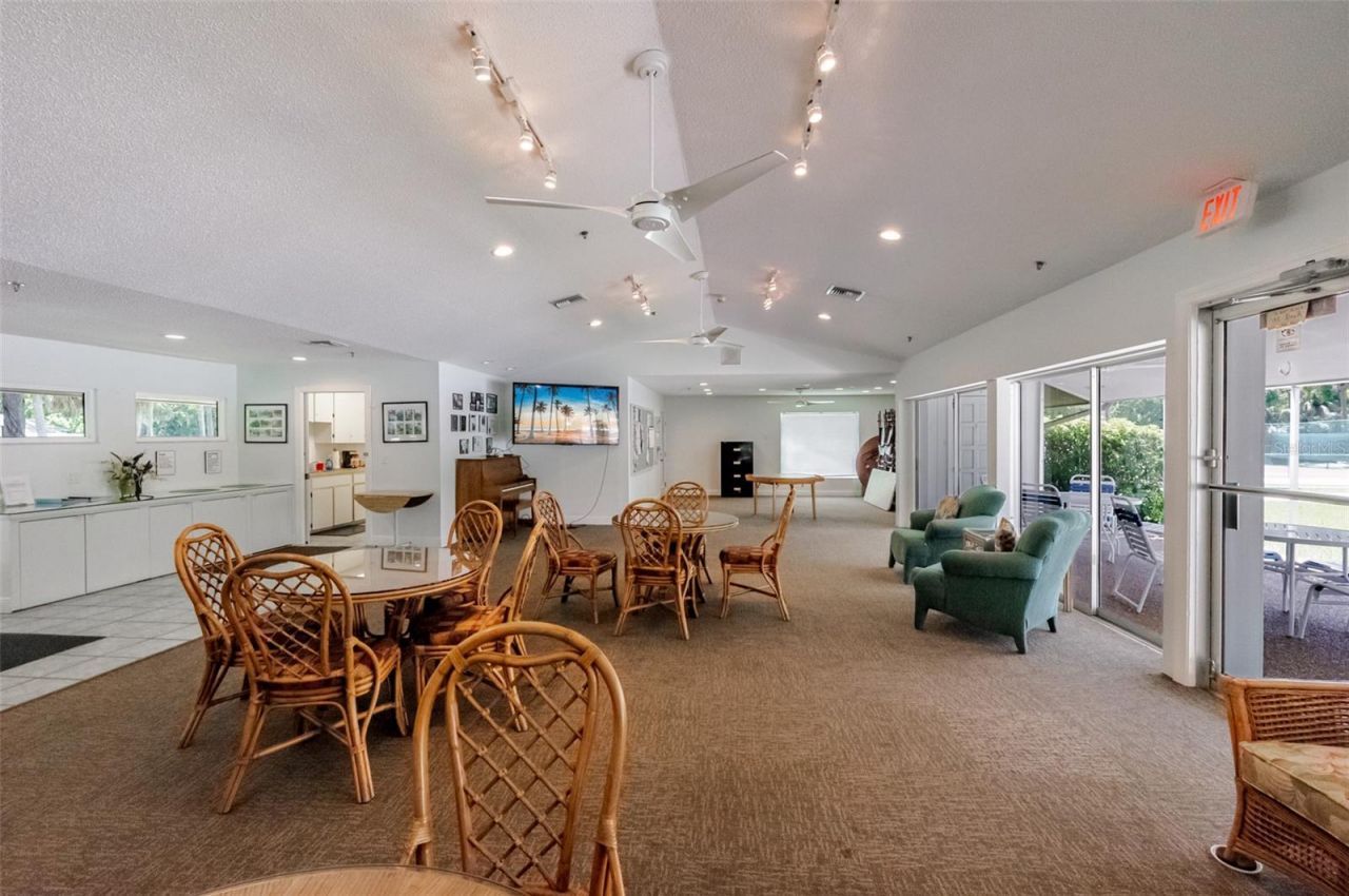 4846 Village Gardens Drive, Sarasota, FL 34234 Photo