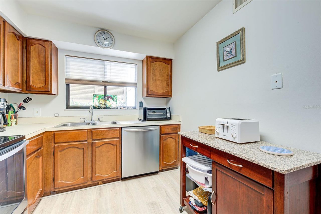 5179 Willow Links, Unit 27, Sarasota, FL 34235 Photo