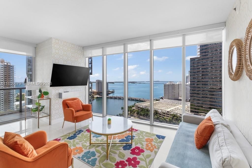 485 Brickell Ave, Unit 2210, Miami, FL 33131 Photo