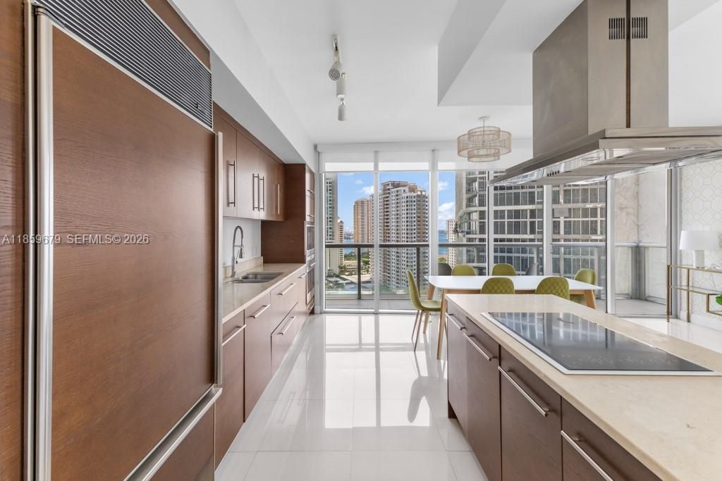 485 Brickell Ave, Unit 2210, Miami, FL 33131 Photo