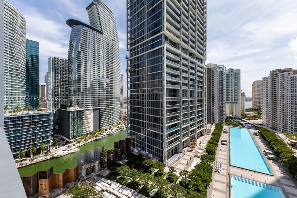 485 Brickell Ave, Unit 2210, Miami, FL 33131 Photo