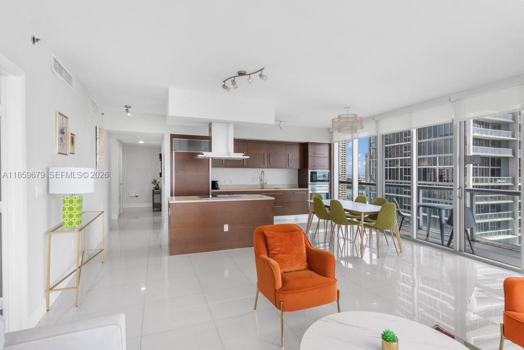 485 Brickell Ave, Unit 2210, Miami, FL 33131 Photo