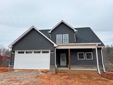 11250 Leesville Road, Evington, VA 24550