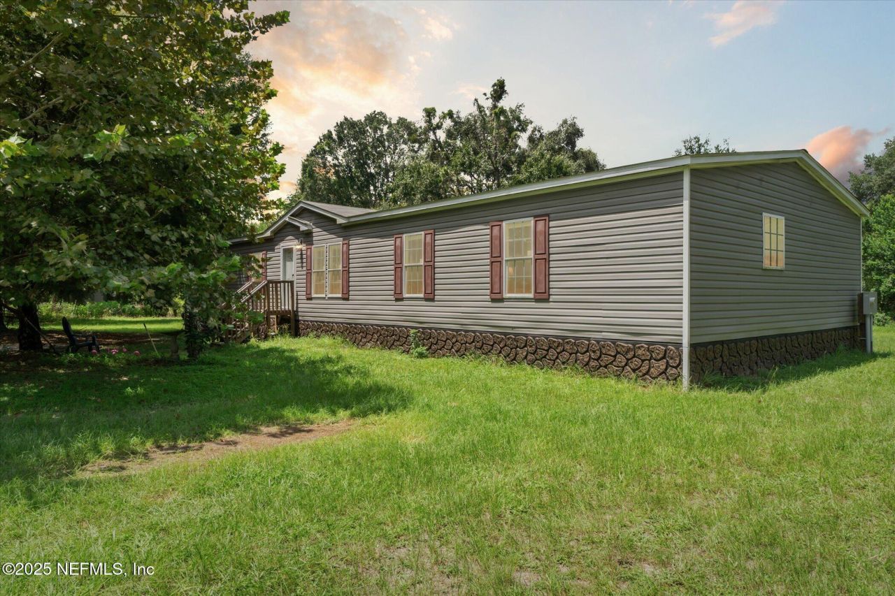 291 SW LEGION Drive Lake City, FL 32024