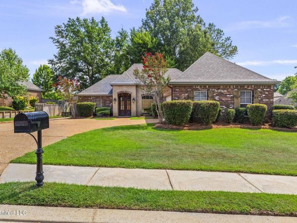 157 Cotton Wood Drive, Madison, MS 39110